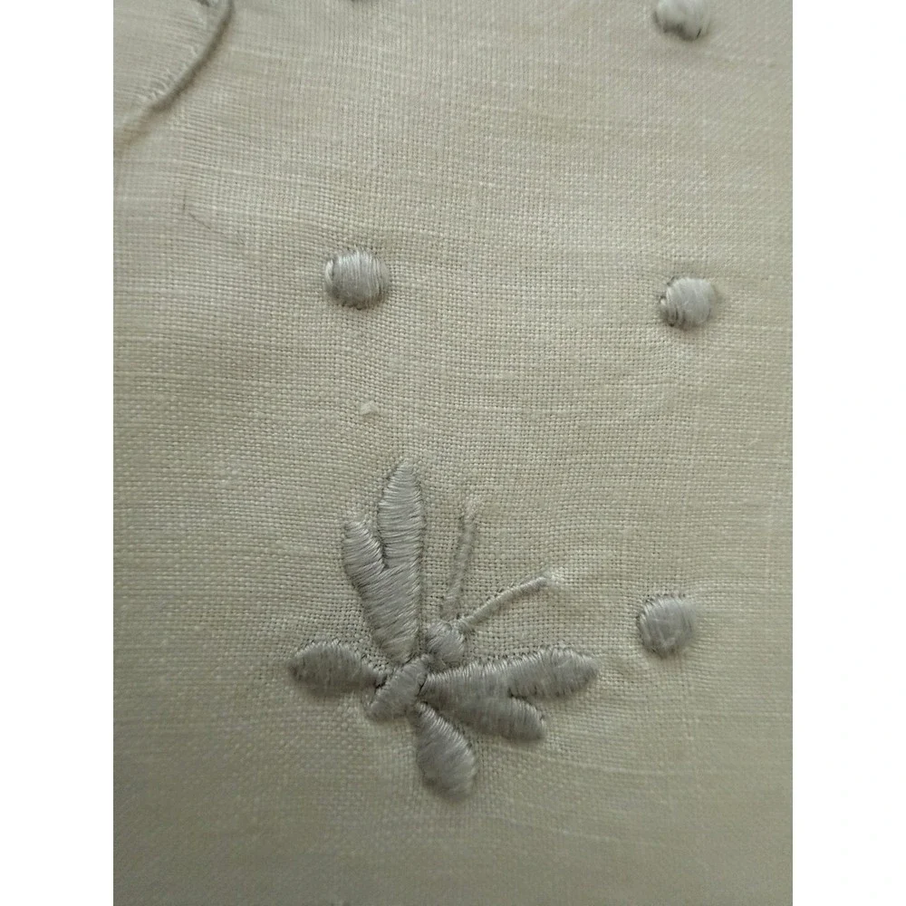 Vintage Hand Towels/Napkins Set of 2 White Silver Floral Butterfly Scalloped 21